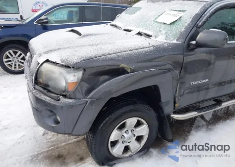 2011 Toyota Tacoma Base V6 из США, поврежденный, VIN 3TMMU4FNXBM029876